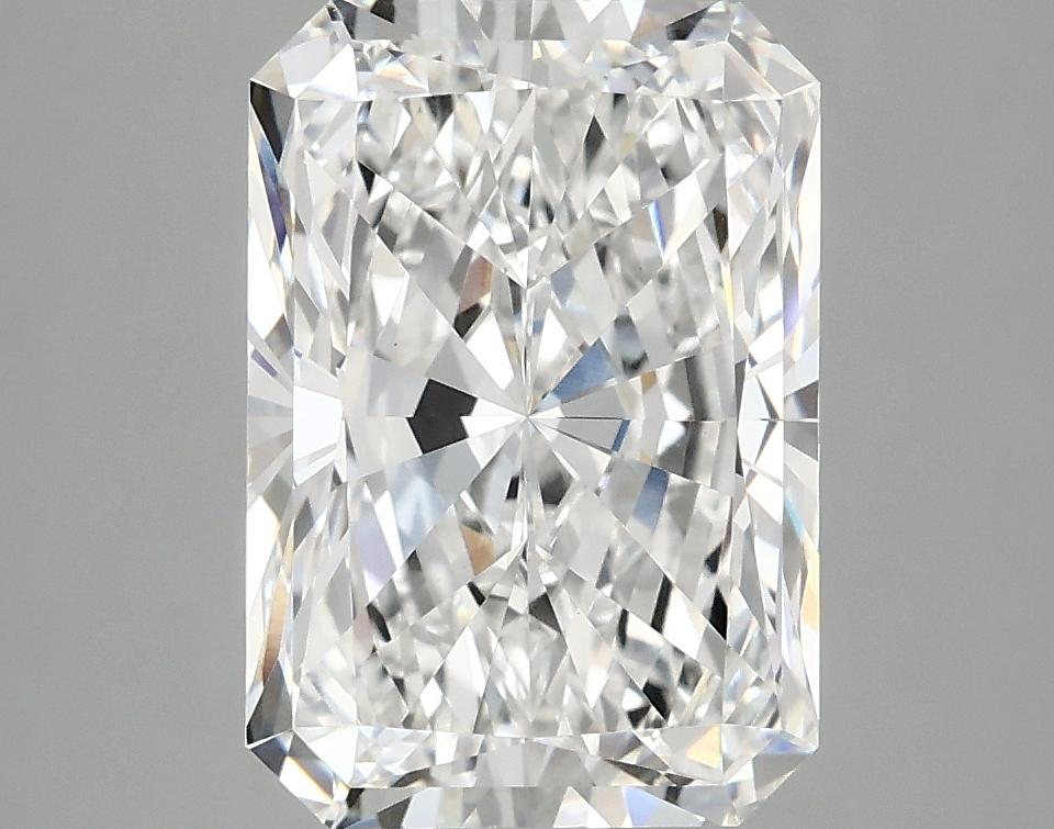 4.07 Carat Radiant Shaped Ideal Cut VVS2 IGI Certified Lab Grown Diamond