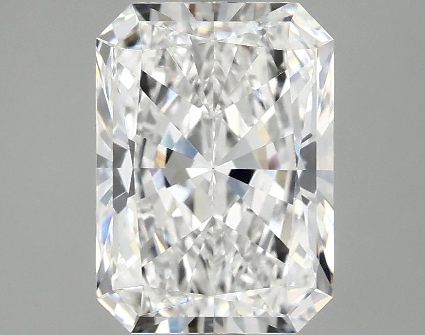 3.03 Carat Radiant Shaped Excellent Cut VVS2 IGI Certified Lab Grown Diamond
