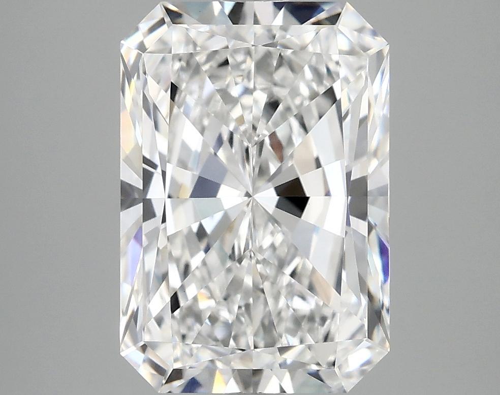 3.9 Carat Radiant Shaped Ideal Cut VVS2 IGI Certified Lab Grown Diamond