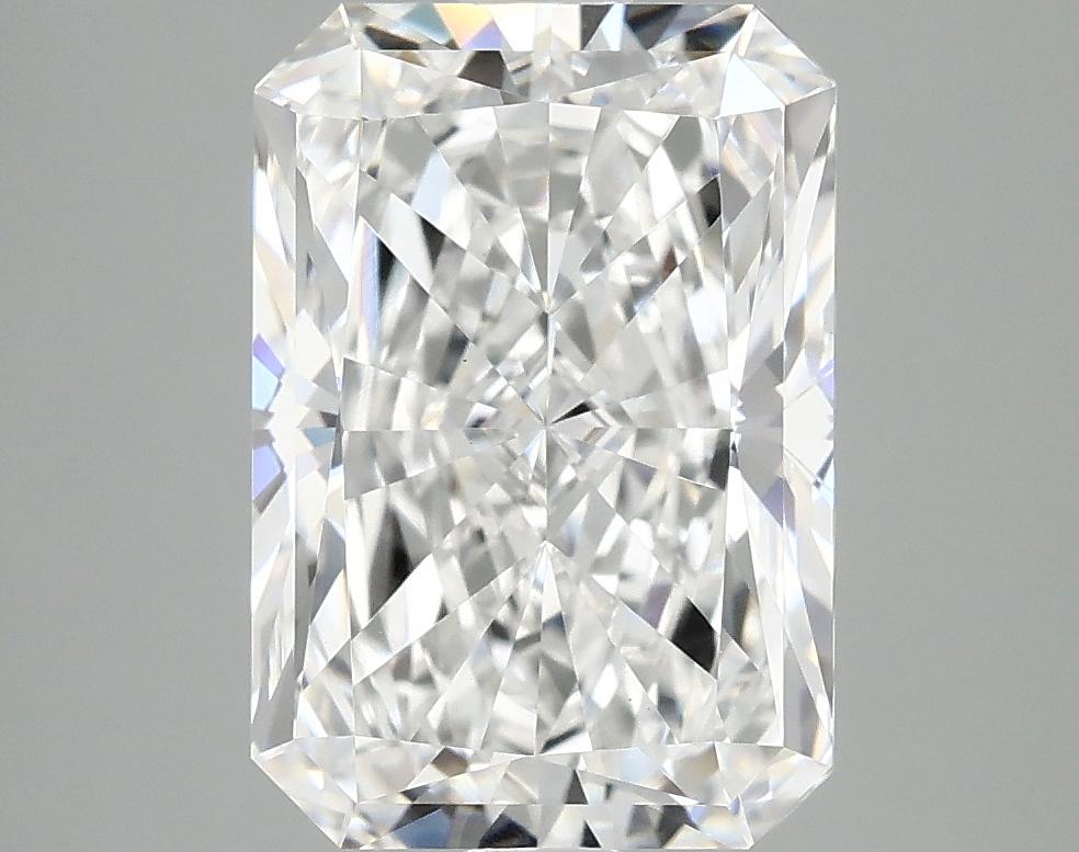 3.97 Carat Radiant Shaped Ideal Cut VVS2 IGI Certified Lab Grown Diamond