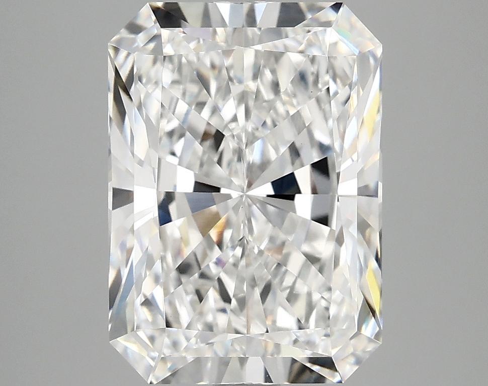 4.19 Carat Radiant Shaped Excellent Cut VVS2 IGI Certified Lab Grown Diamond