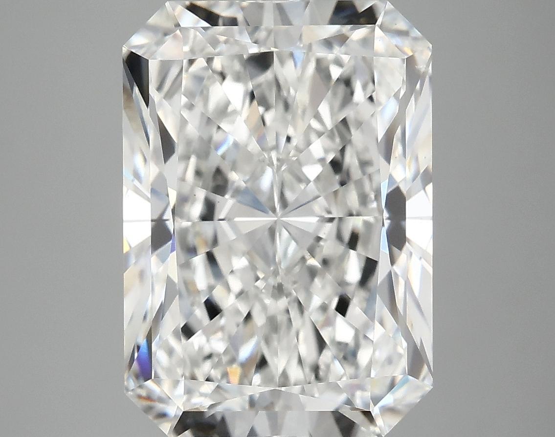 6.81 Carat Radiant Shaped Ideal Cut VS2 IGI Certified Lab Grown Diamond