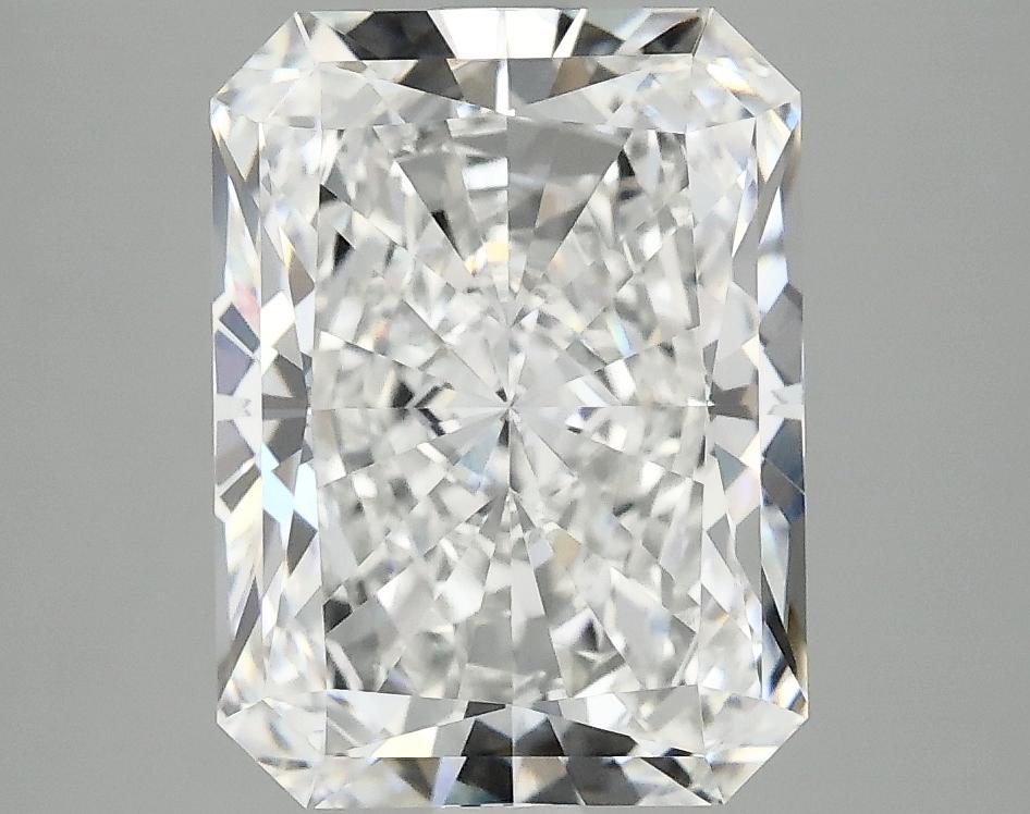 4.04 Carat Radiant Shaped Excellent Cut VVS2 IGI Certified Lab Grown Diamond