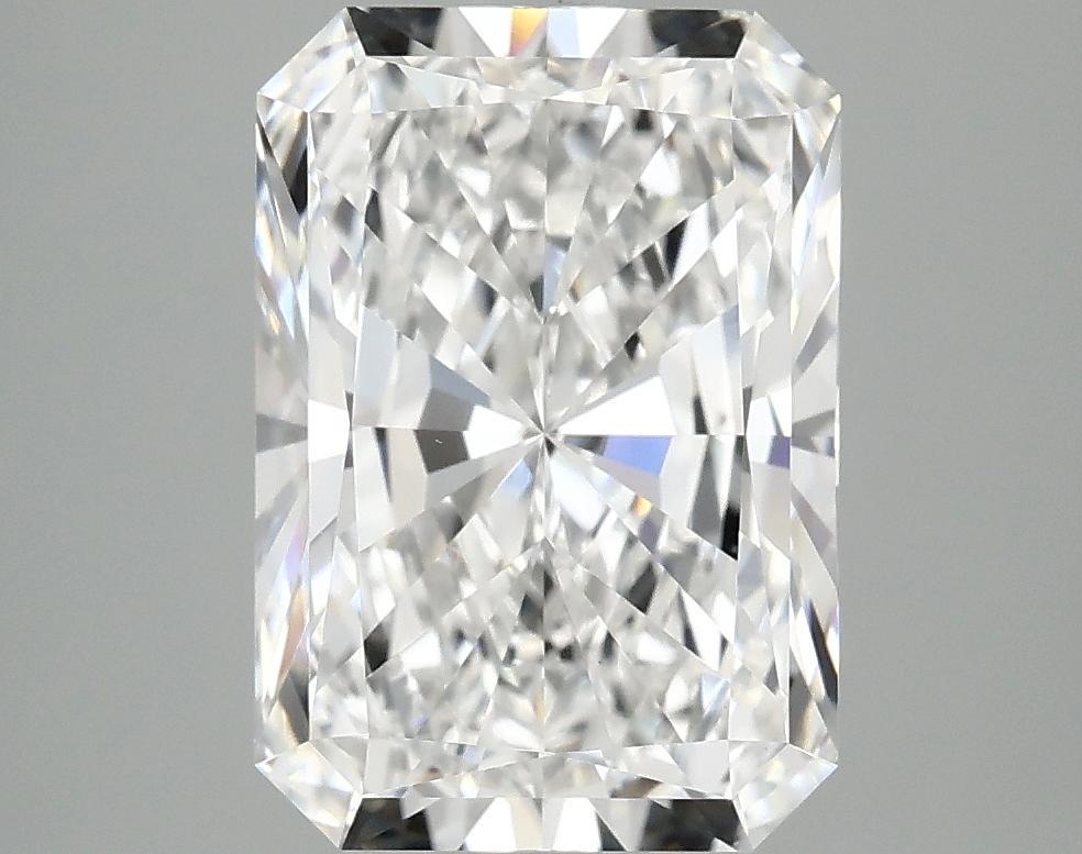 4.01 Carat Radiant Shaped Ideal Cut VVS2 IGI Certified Lab Grown Diamond