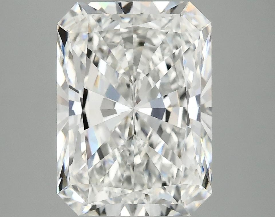4.04 Carat Radiant Shaped Excellent Cut VVS2 IGI Certified Lab Grown Diamond