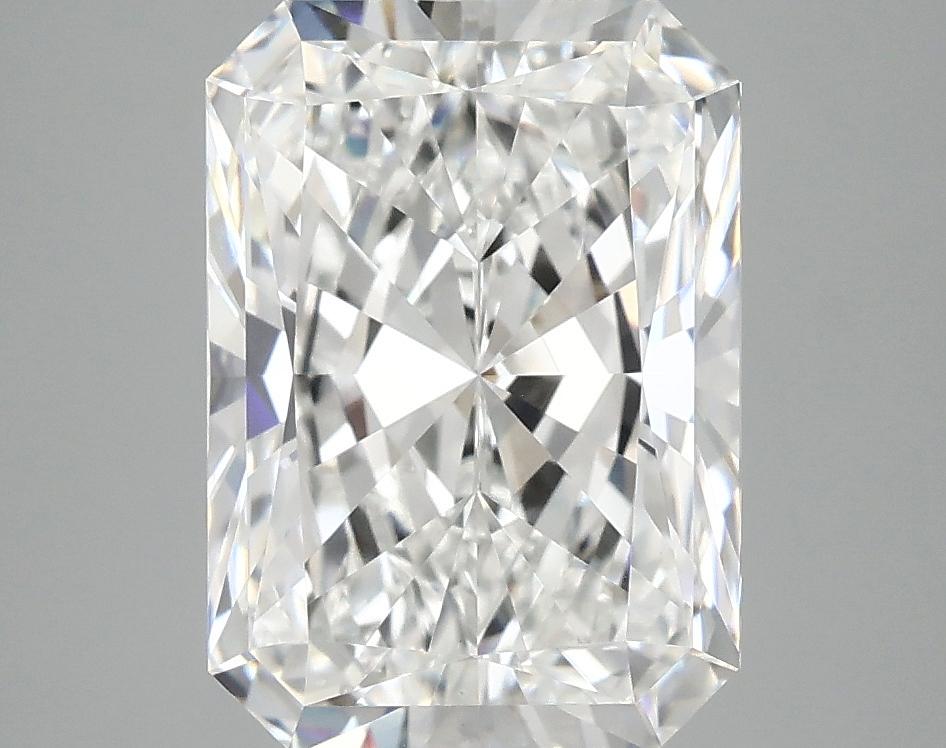 4.02 Carat Radiant Shaped Ideal Cut VVS2 IGI Certified Lab Grown Diamond