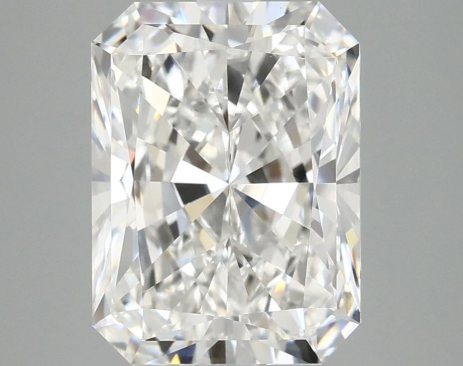 4.05 Carat Radiant Shaped Excellent Cut VVS2 IGI Certified Lab Grown Diamond