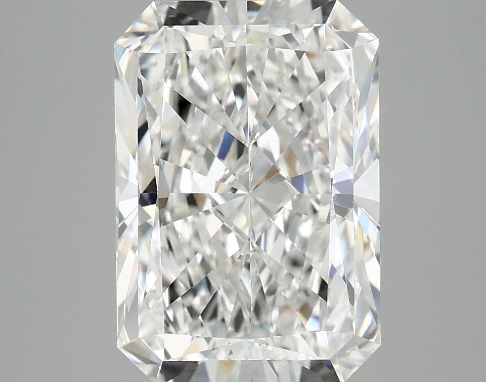 4.05 Carat Radiant Shaped Ideal Cut VVS2 IGI Certified Lab Grown Diamond