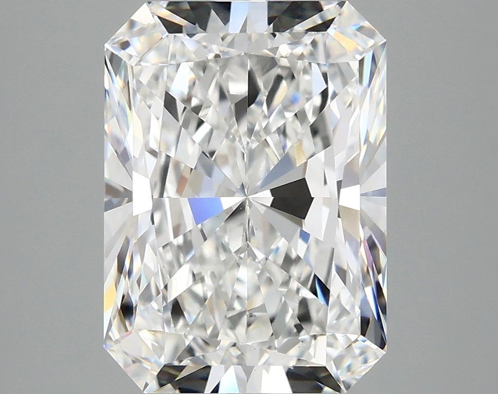 4.19 Carat Radiant Shaped Excellent Cut VS1 IGI Certified Lab Grown Diamond