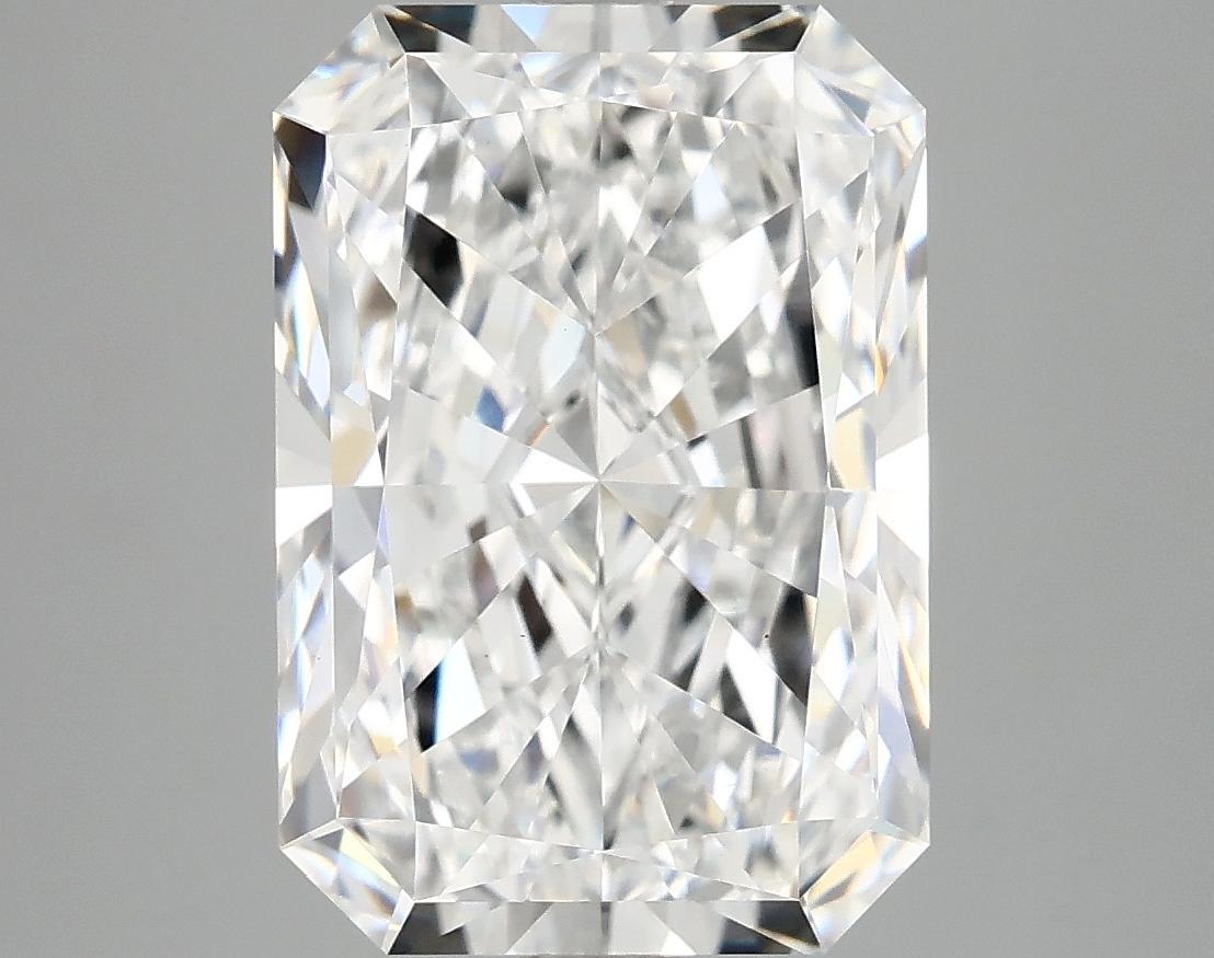 4.66 Carat Radiant Shaped Ideal Cut VS1 IGI Certified Lab Grown Diamond