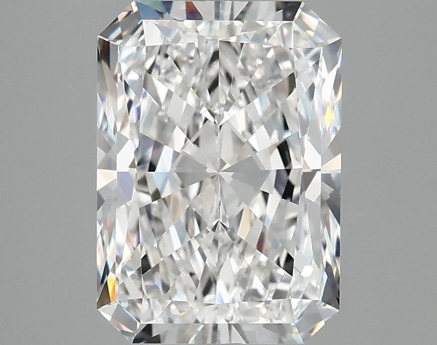 3.08 Carat Radiant Shaped Ideal Cut VVS2 IGI Certified Lab Grown Diamond