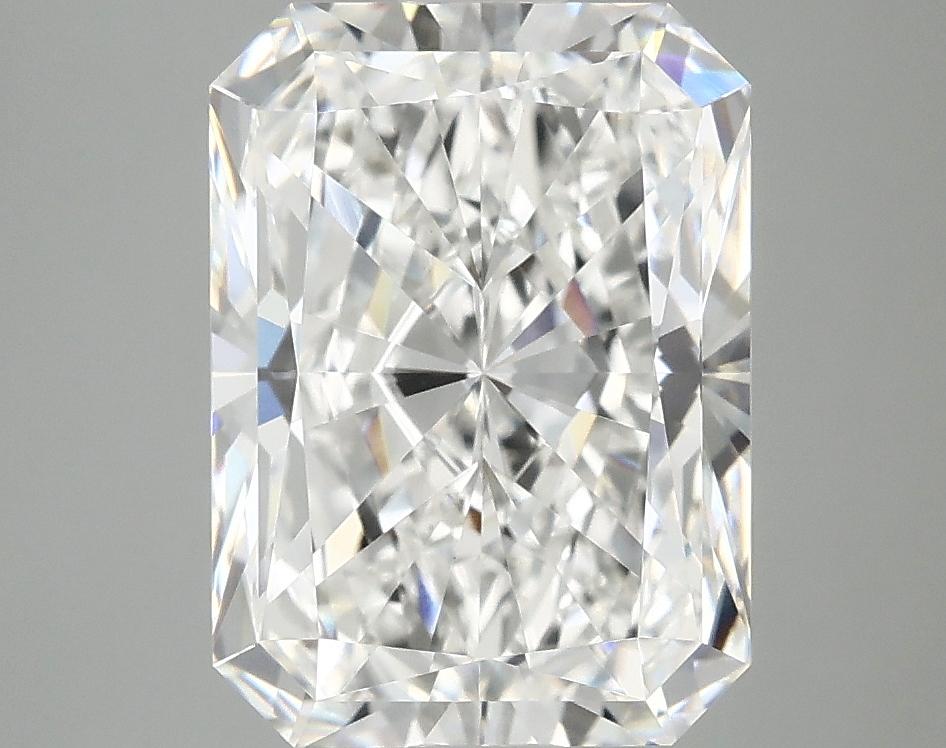 4.05 Carat Radiant Shaped Excellent Cut VVS2 IGI Certified Lab Grown Diamond