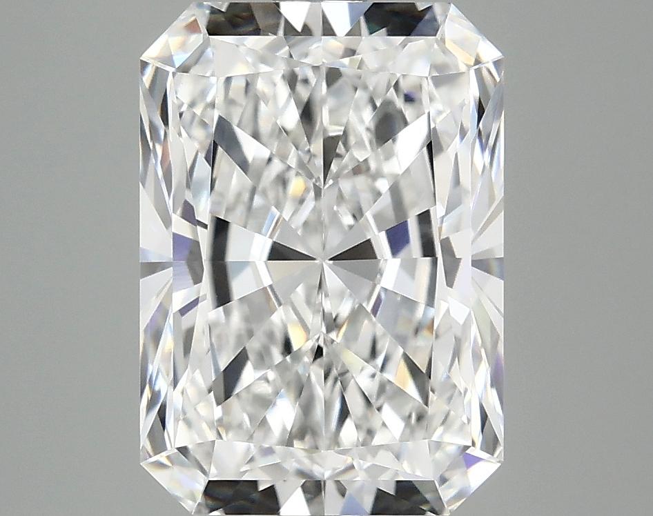 4.04 Carat Radiant Shaped Ideal Cut VVS2 IGI Certified Lab Grown Diamond