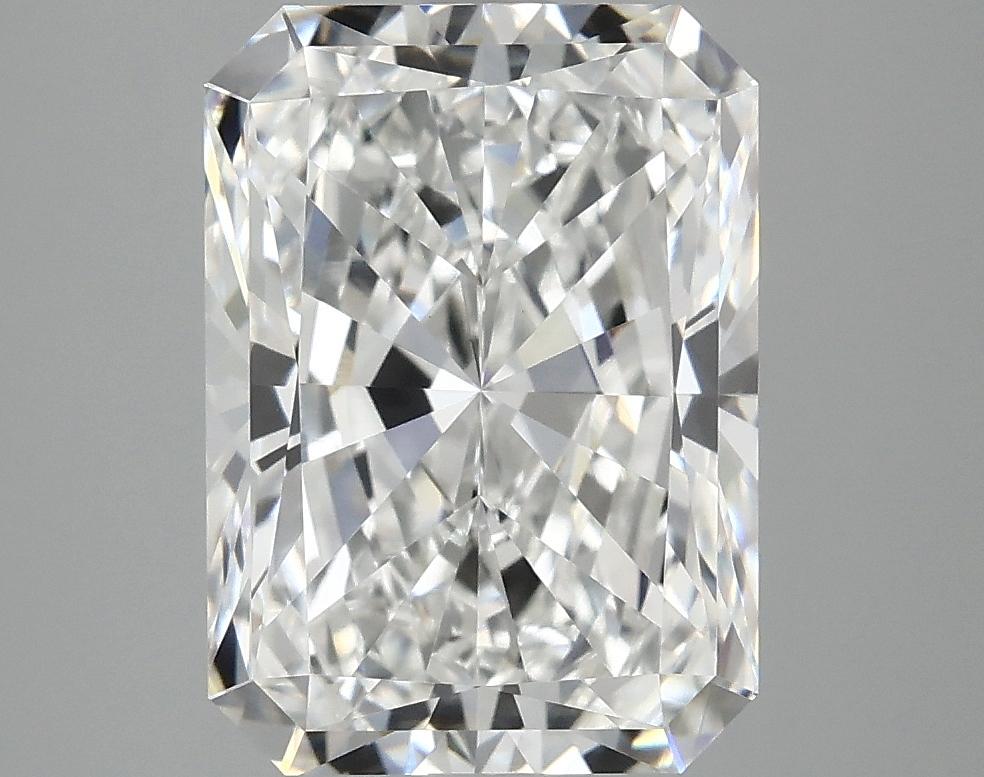 4.09 Carat Radiant Shaped Excellent Cut VVS2 IGI Certified Lab Grown Diamond