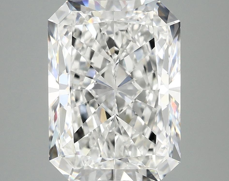 4.03 Carat Radiant Shaped Excellent Cut VVS2 IGI Certified Lab Grown Diamond