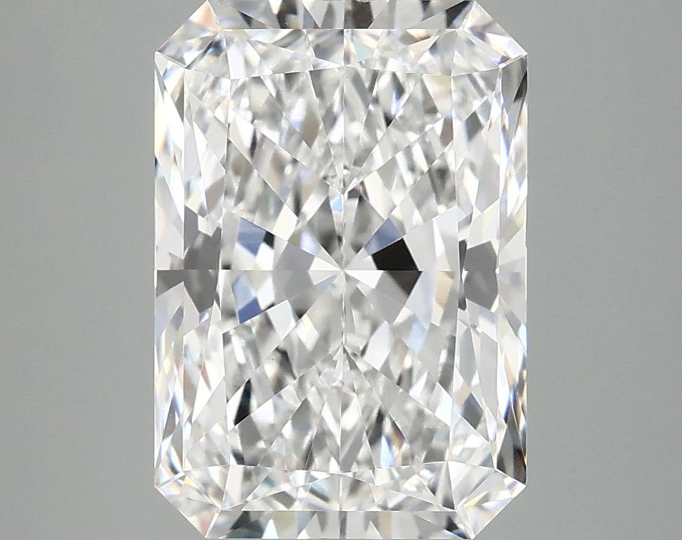 4.15 Carat Radiant Shaped Ideal Cut VVS2 IGI Certified Lab Grown Diamond