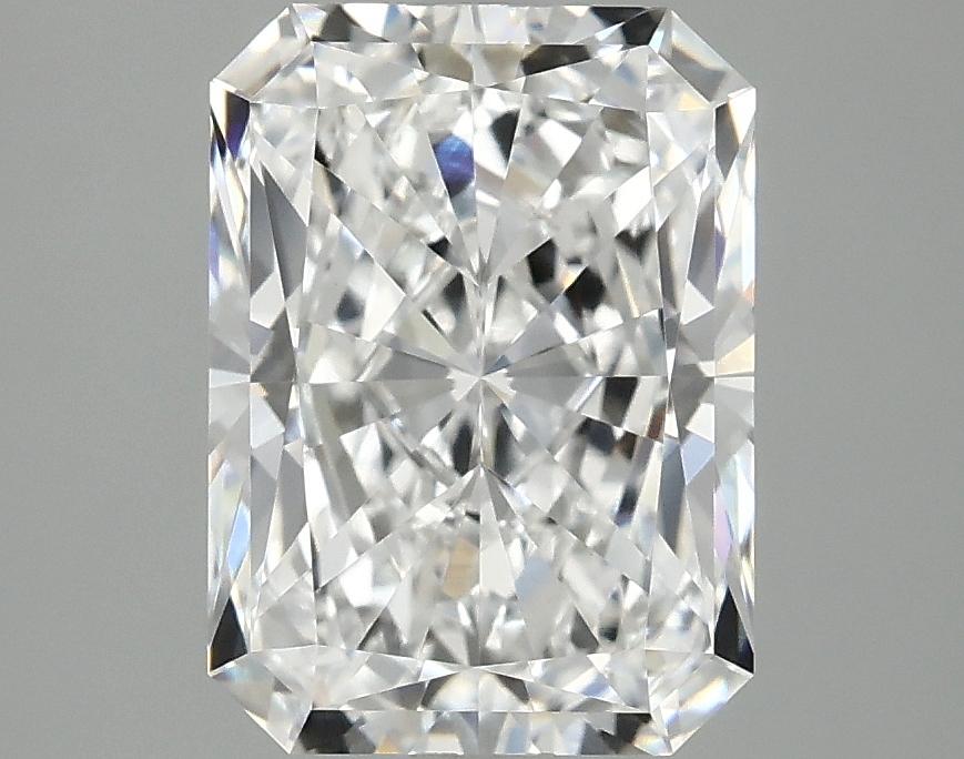 3.03 Carat Radiant Shaped Excellent Cut VVS2 IGI Certified Lab Grown Diamond