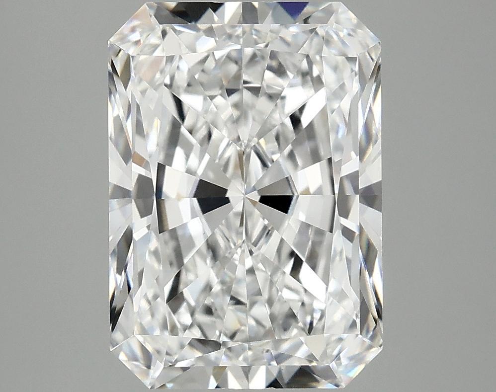4.18 Carat Radiant Shaped Ideal Cut VVS2 IGI Certified Lab Grown Diamond