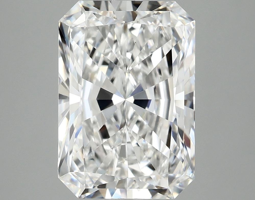 4.09 Carat Radiant Shaped Ideal Cut VVS2 IGI Certified Lab Grown Diamond