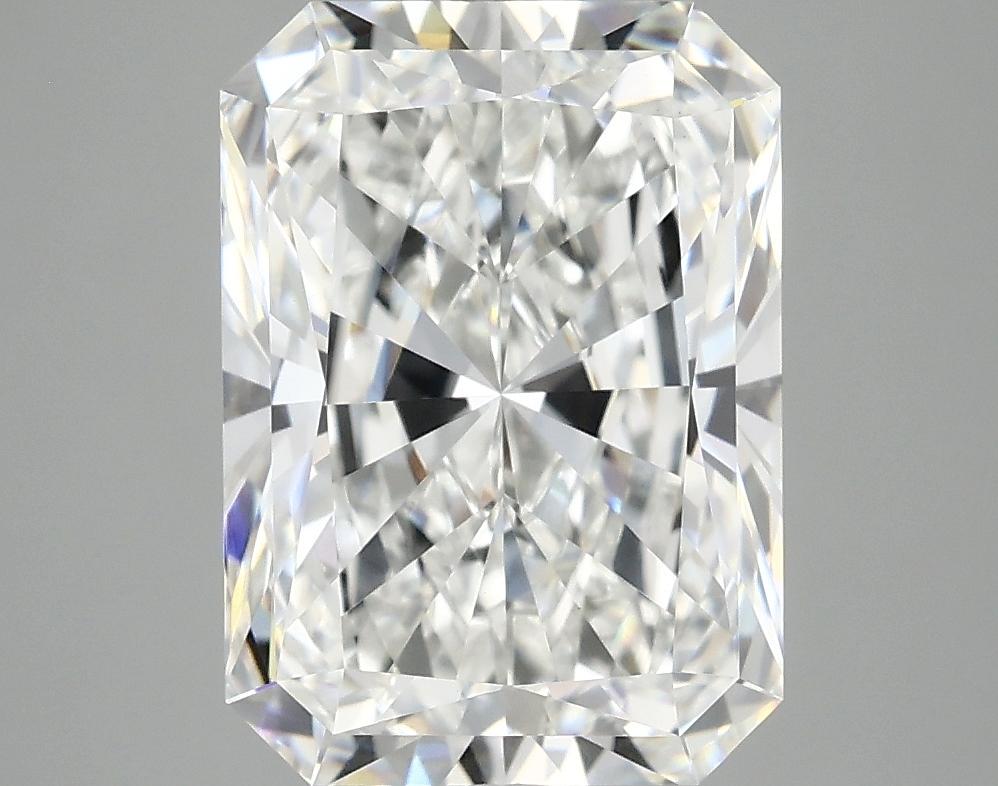 4.17 Carat Radiant Shaped Ideal Cut VVS2 IGI Certified Lab Grown Diamond