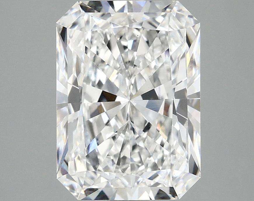 3.08 Carat Radiant Shaped Excellent Cut VS1 IGI Certified Lab Grown Diamond