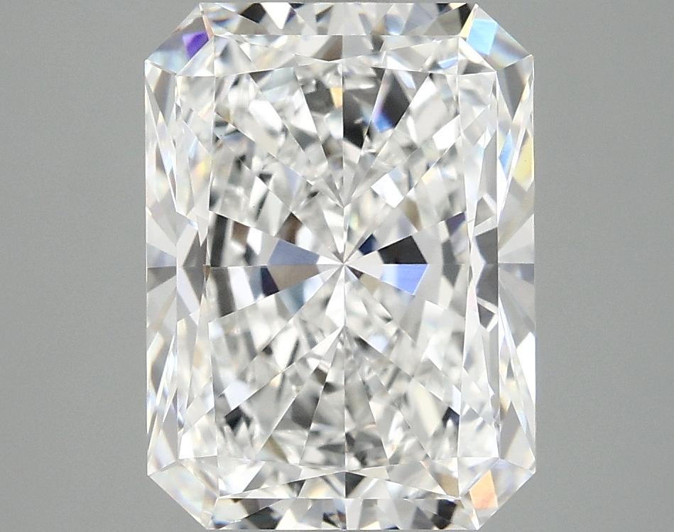 4.17 Carat Radiant Shaped Excellent Cut VS1 IGI Certified Lab Grown Diamond