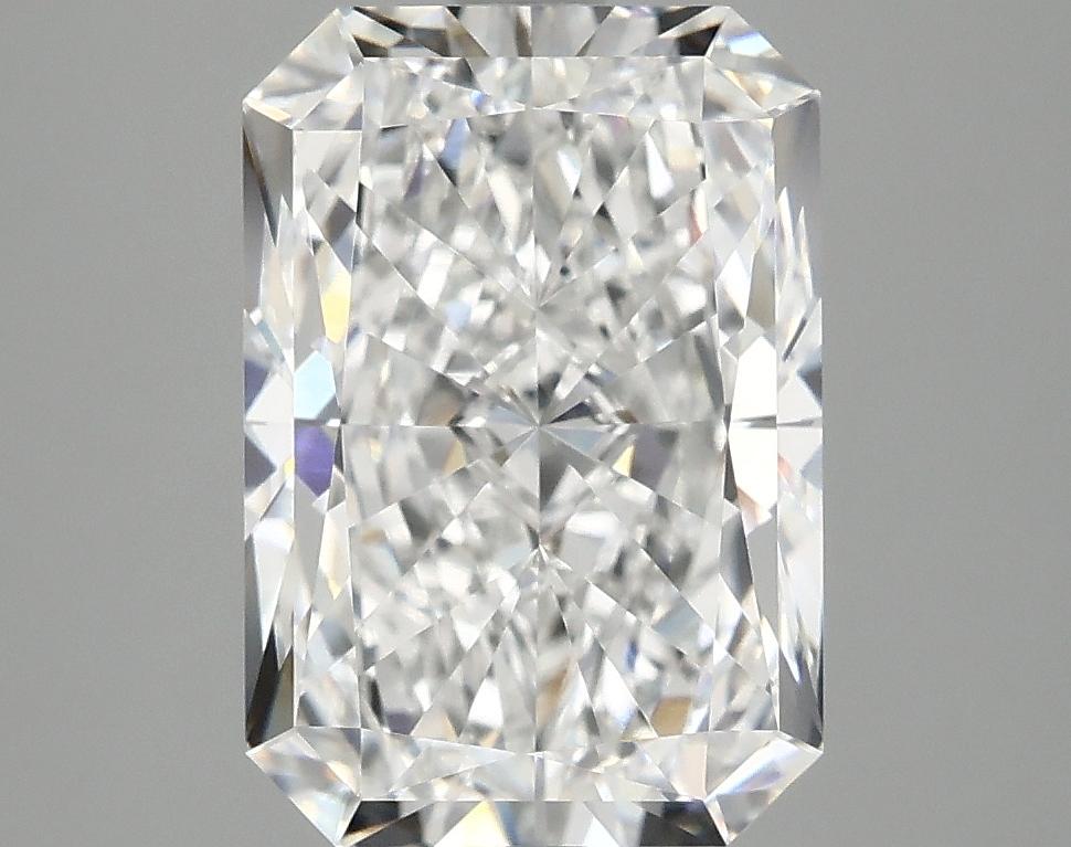 3.96 Carat Radiant Shaped Ideal Cut VVS2 IGI Certified Lab Grown Diamond