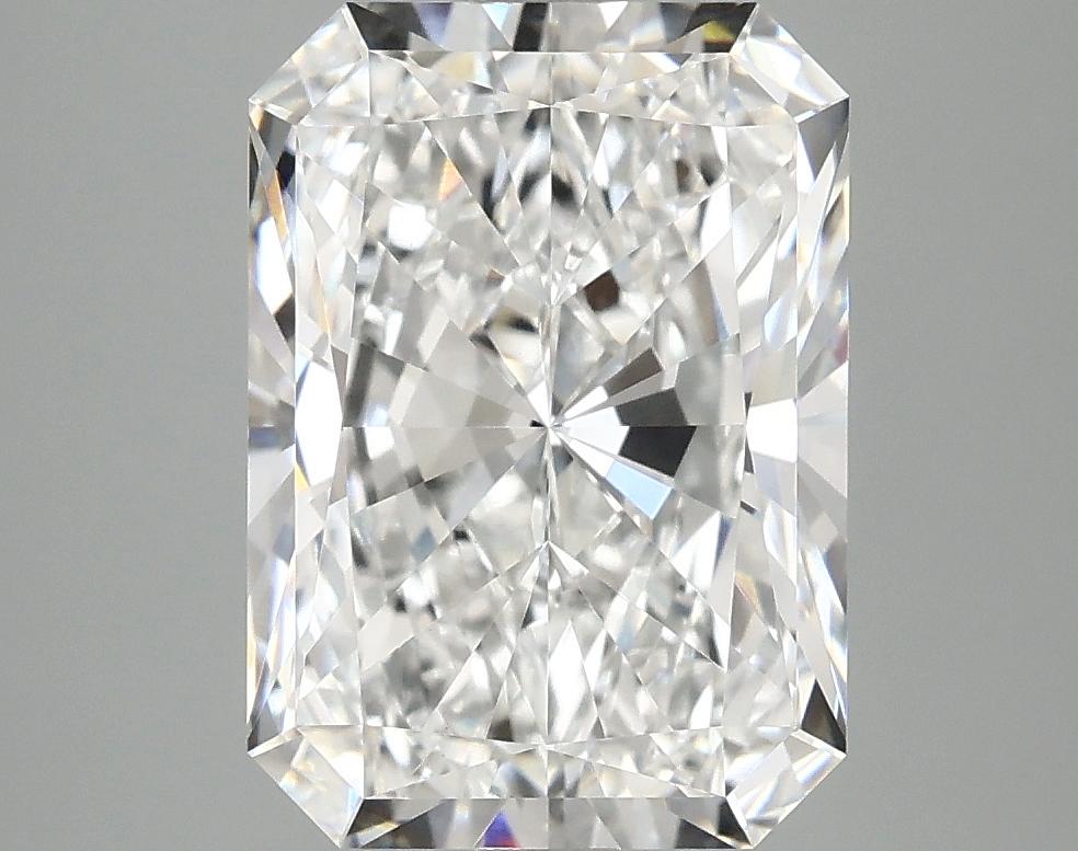 4.07 Carat Radiant Shaped Ideal Cut VVS2 IGI Certified Lab Grown Diamond