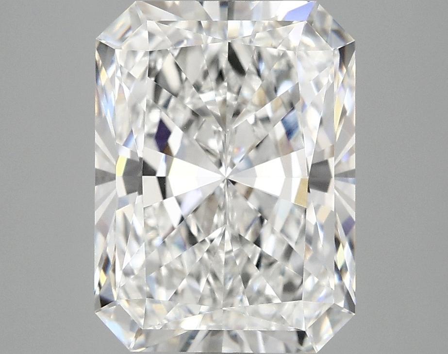 4.01 Carat Radiant Shaped Excellent Cut VVS2 IGI Certified Lab Grown Diamond