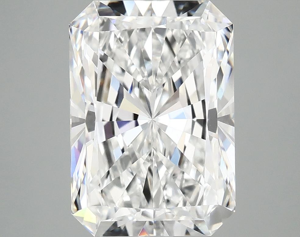 4.19 Carat Radiant Shaped Ideal Cut VVS2 IGI Certified Lab Grown Diamond