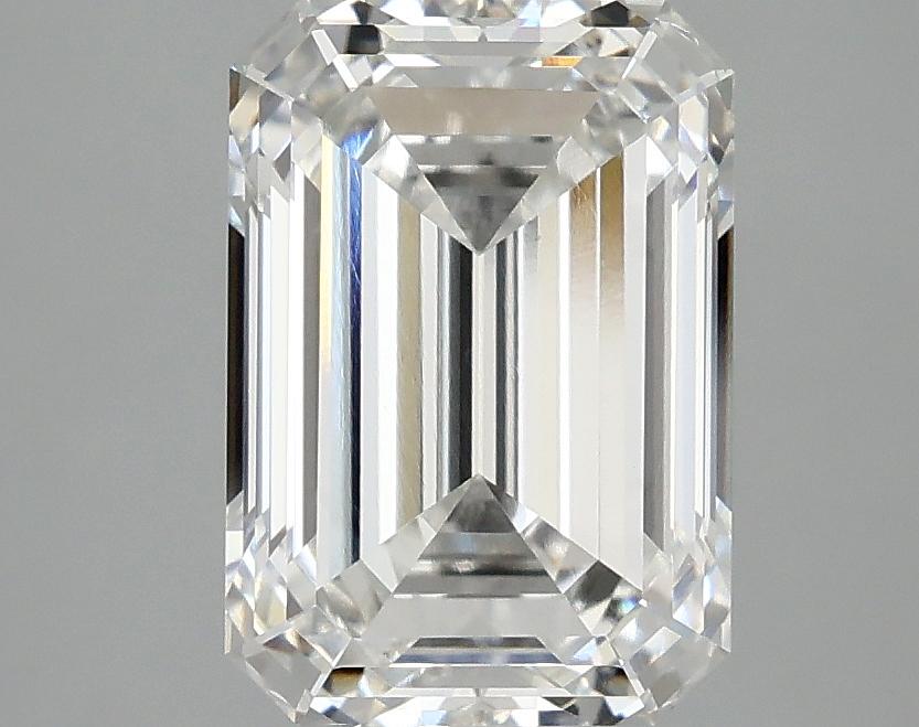 3.09 Carat Emerald Shaped Ideal Cut VS1 IGI Certified Lab Grown Diamond
