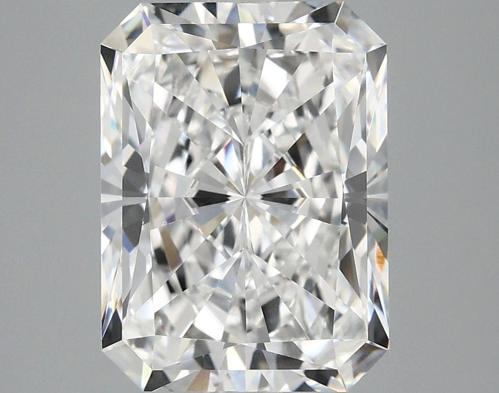 3.93 Carat Radiant Shaped Excellent Cut VVS2 IGI Certified Lab Grown Diamond