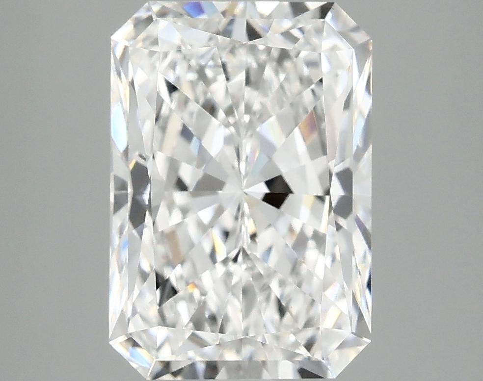 3.96 Carat Radiant Shaped Ideal Cut VVS2 IGI Certified Lab Grown Diamond