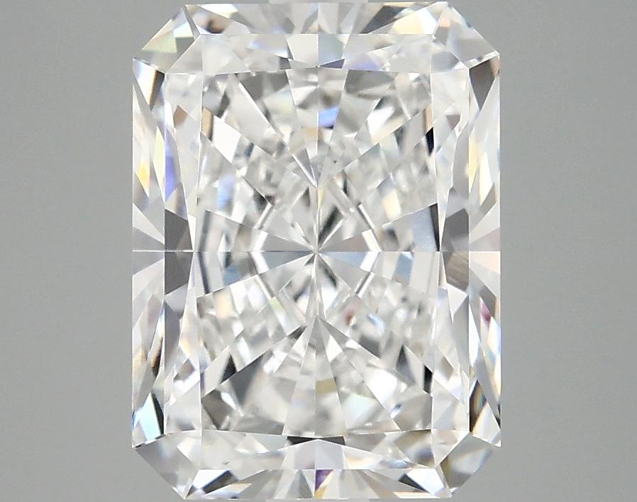 3.84 Carat Radiant Shaped Excellent Cut VVS2 IGI Certified Lab Grown Diamond