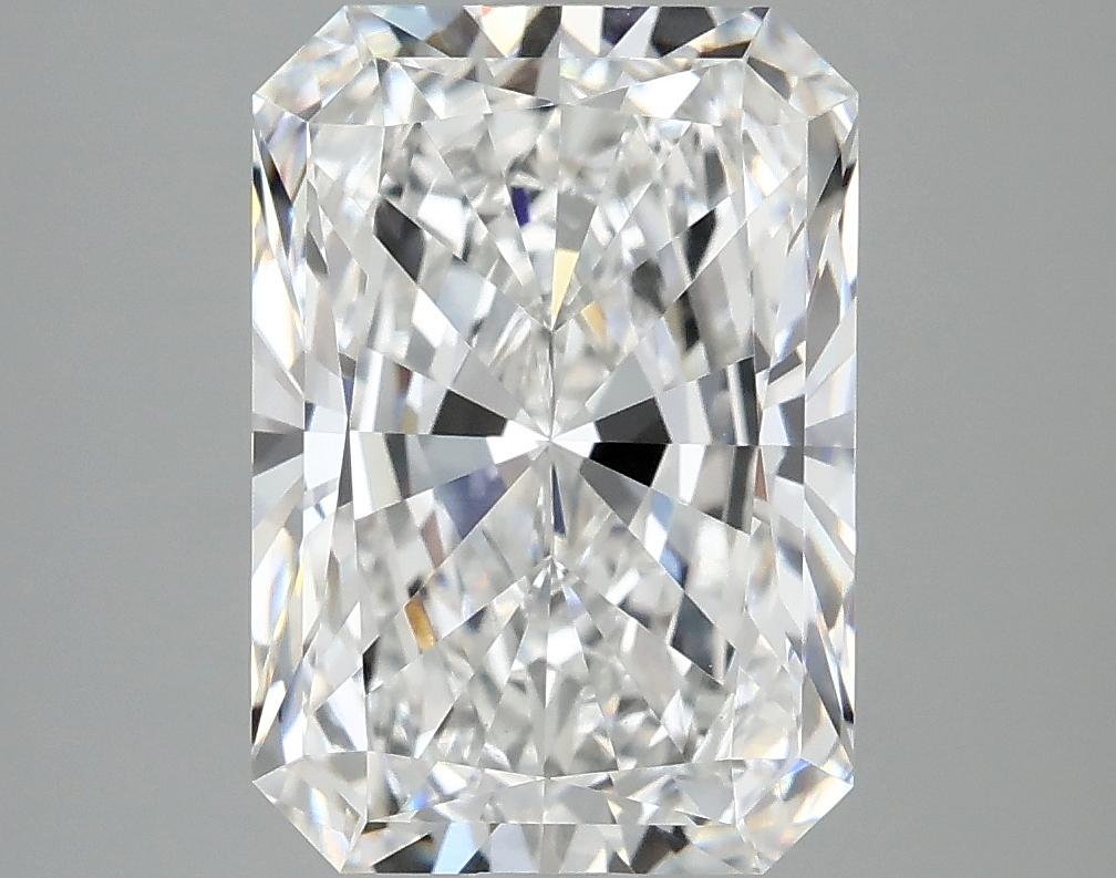 4.17 Carat Radiant Shaped Ideal Cut VVS2 IGI Certified Lab Grown Diamond