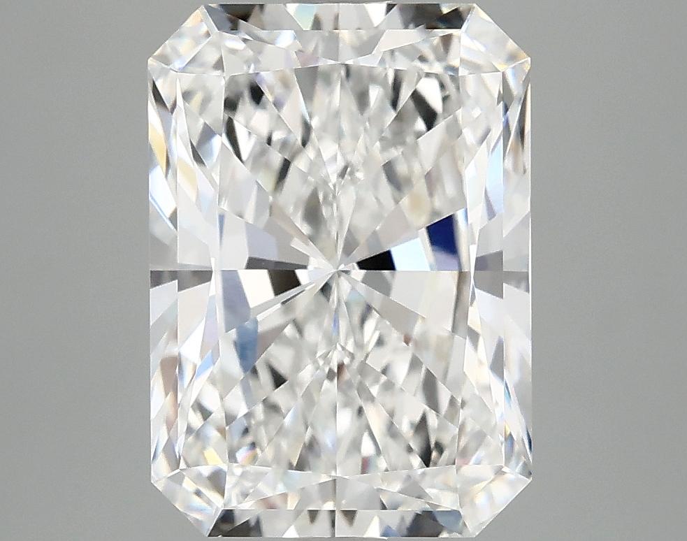 3.93 Carat Radiant Shaped Ideal Cut VVS2 IGI Certified Lab Grown Diamond