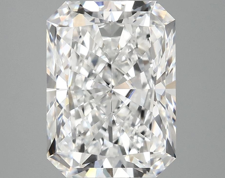 3.93 Carat Radiant Shaped Excellent Cut VS1 IGI Certified Lab Grown Diamond