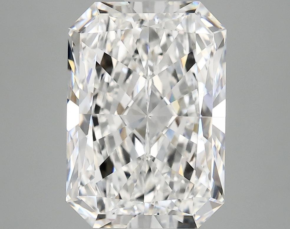 3.89 Carat Radiant Shaped Ideal Cut VS1 IGI Certified Lab Grown Diamond