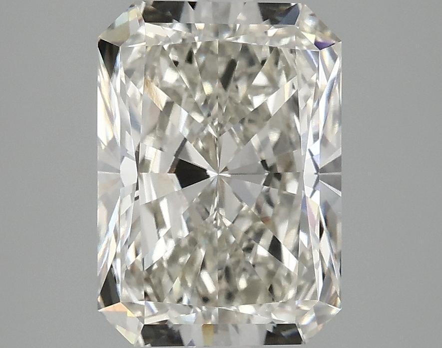 3.1 Carat Radiant Shaped Ideal Cut VVS2 IGI Certified Lab Grown Diamond