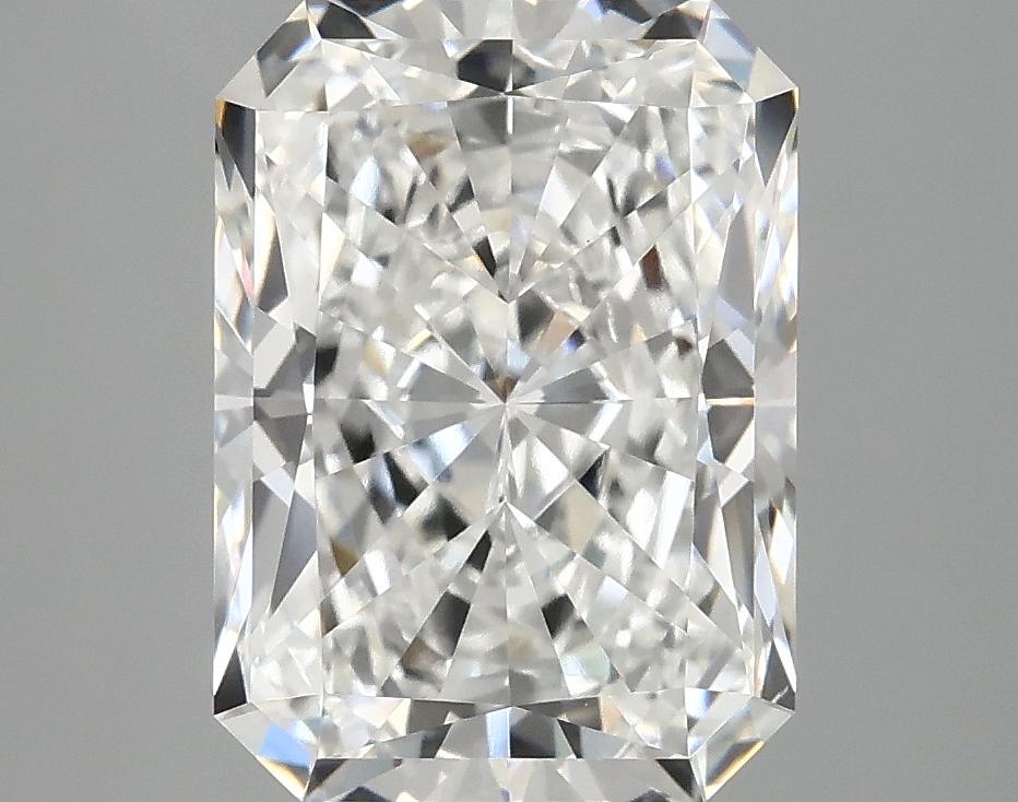 3.98 Carat Radiant Shaped Excellent Cut VS1 IGI Certified Lab Grown Diamond