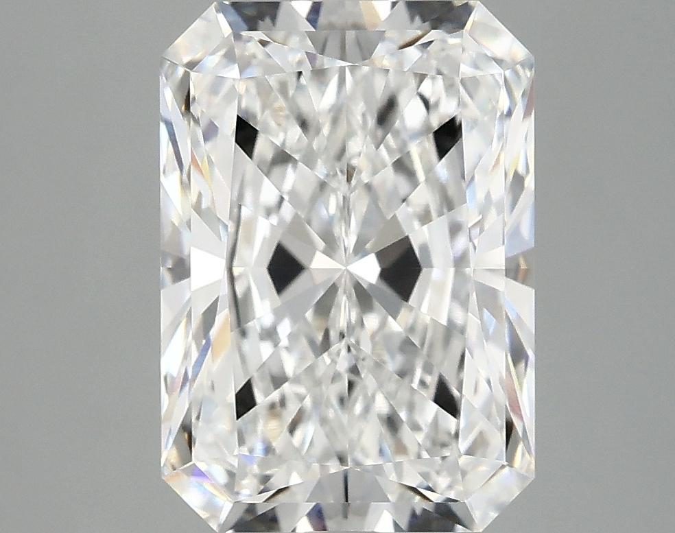 4.1 Carat Radiant Shaped Ideal Cut VVS2 IGI Certified Lab Grown Diamond