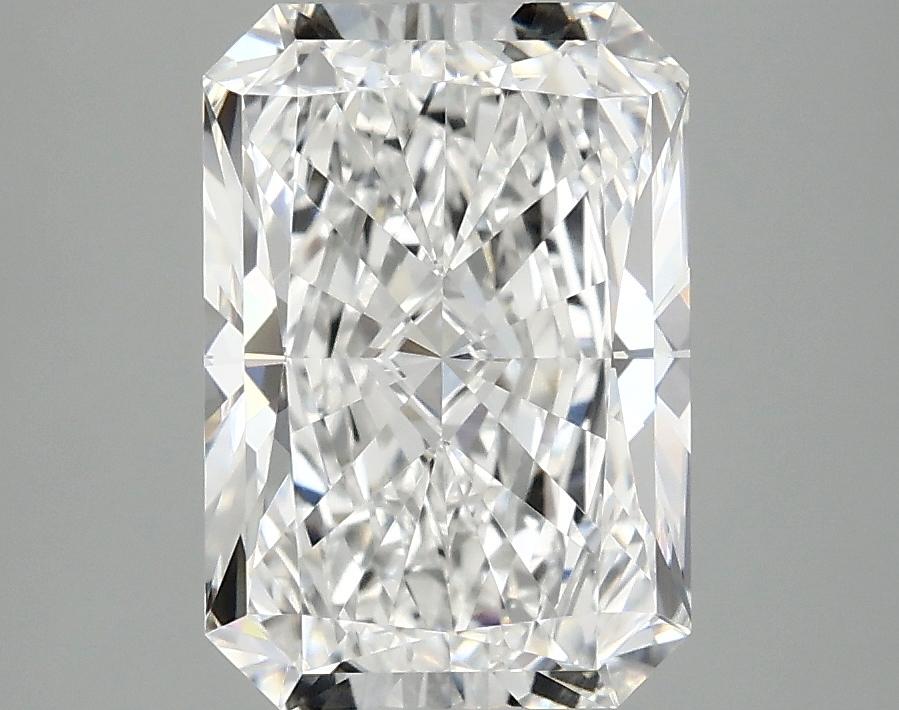 3.07 Carat Radiant Shaped Ideal Cut VVS2 IGI Certified Lab Grown Diamond