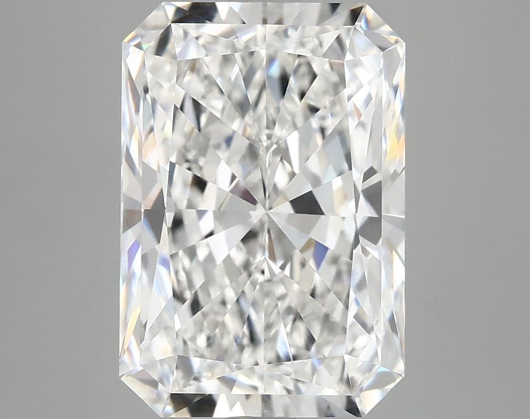 4.18 Carat Radiant Shaped Ideal Cut VVS2 IGI Certified Lab Grown Diamond