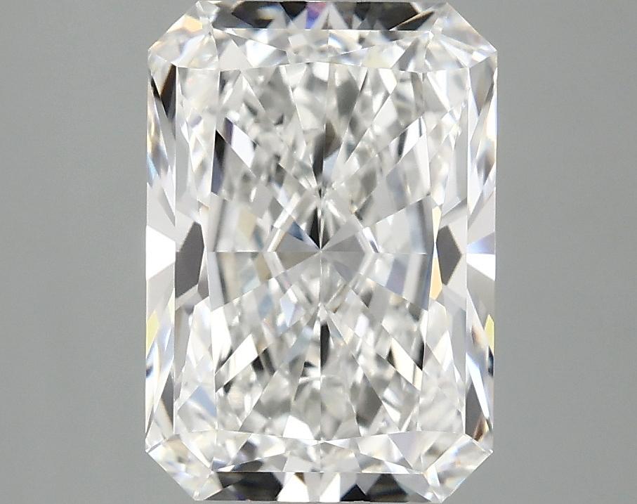 3.09 Carat Radiant Shaped Ideal Cut VVS2 IGI Certified Lab Grown Diamond
