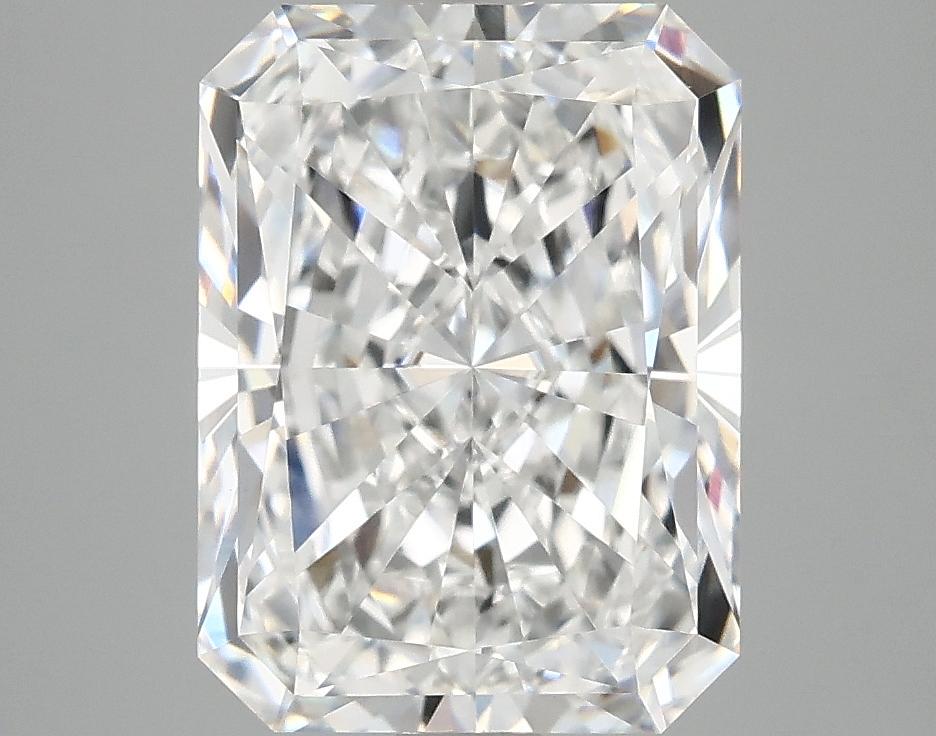3.95 Carat Radiant Shaped Excellent Cut VVS2 IGI Certified Lab Grown Diamond