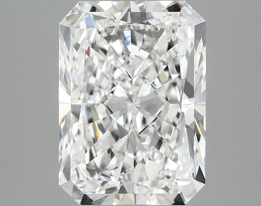 3.01 Carat Radiant Shaped Excellent Cut VVS2 IGI Certified Lab Grown Diamond
