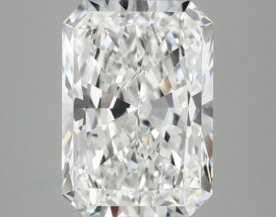 4.05 Carat Radiant Shaped Ideal Cut VVS2 IGI Certified Lab Grown Diamond