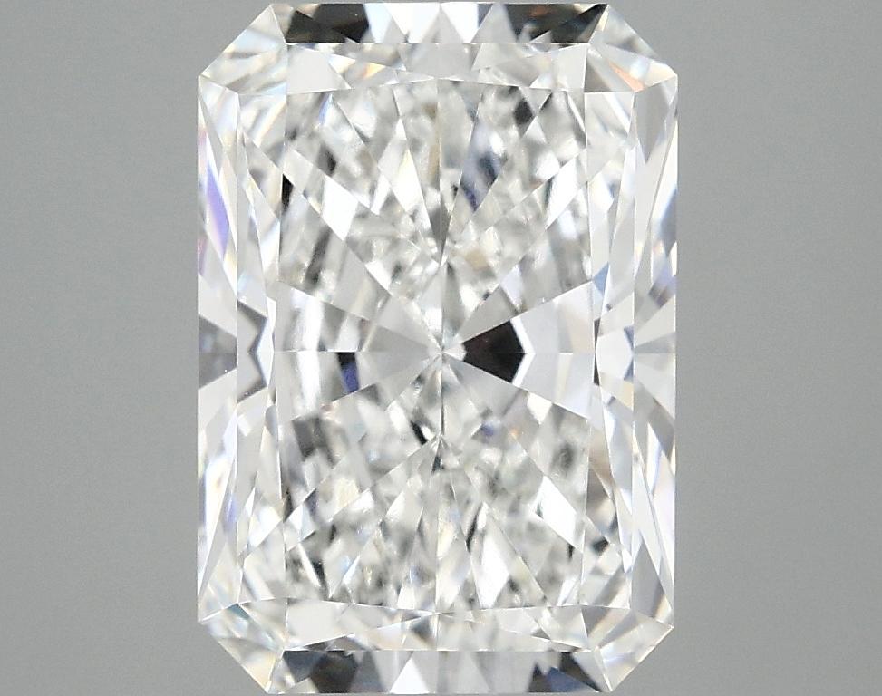 4.07 Carat Radiant Shaped Ideal Cut VVS2 IGI Certified Lab Grown Diamond