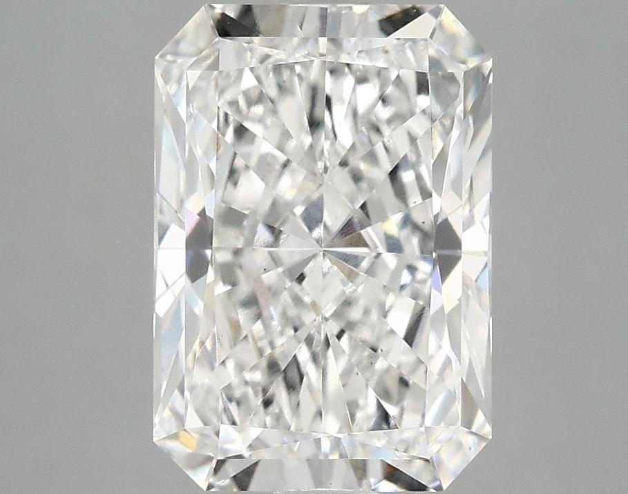 3.1 Carat Radiant Shaped Ideal Cut VVS2 IGI Certified Lab Grown Diamond