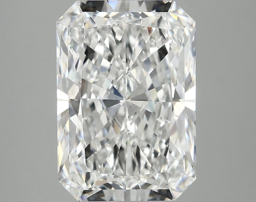 4.02 Carat Radiant Shaped Ideal Cut VVS2 IGI Certified Lab Grown Diamond